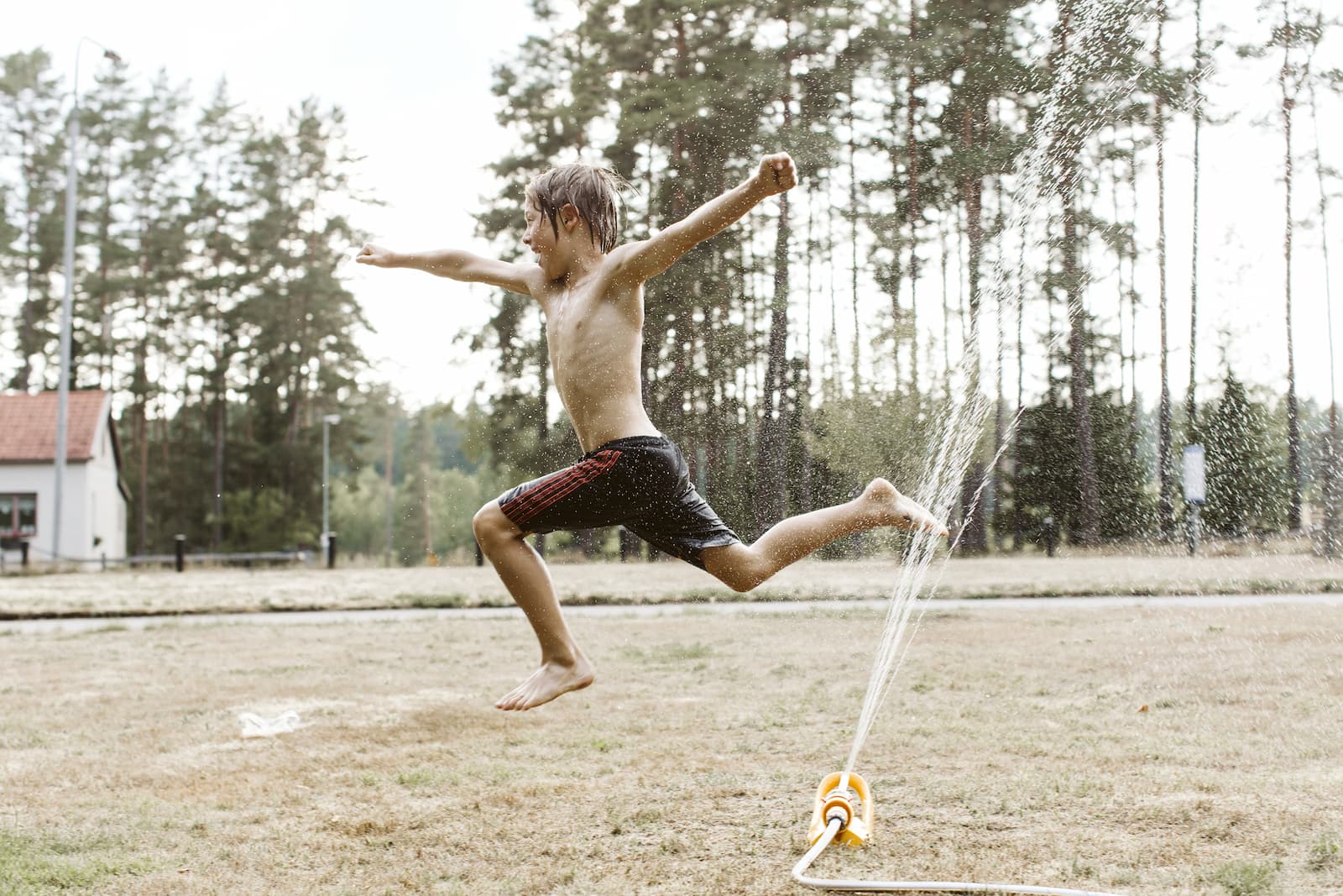 image-kid-running-outside-summer